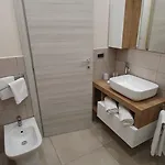 Daire Tony & Doris Giardini Naxos