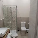 Tony & Doris Daire Giardini Naxos