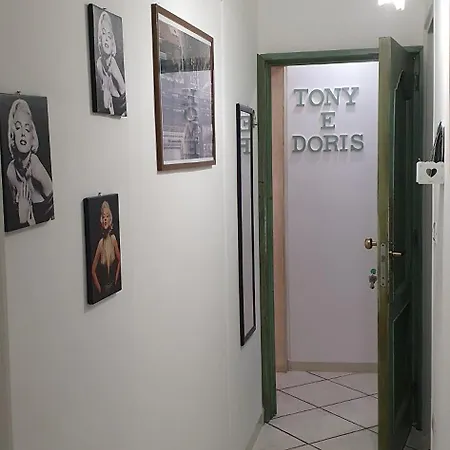 Tony & Doris Apartment Giardini Naxos