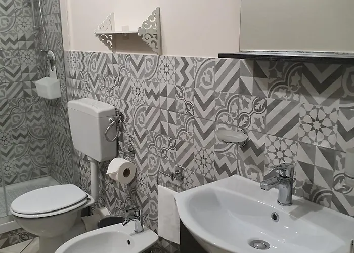 Tony & Doris * Giardini Naxos