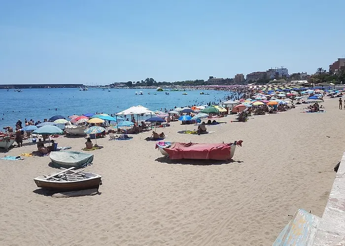 Tony & Doris Apartment Giardini Naxos