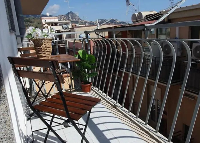 Tony & Doris Apartman *